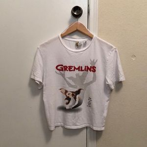 Gremlins tee😍